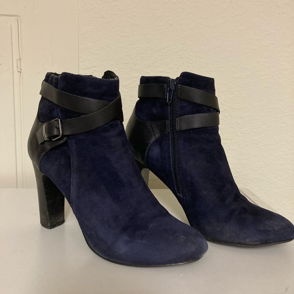 Minnelli size 7 heel boot
